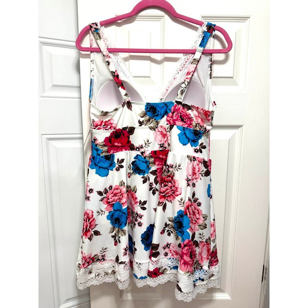 Torrid 1 (1X 14/16) Rose Garden White Lace Trim Mid Wireless Swim Dress w/Briefs - Picture 5 of 5